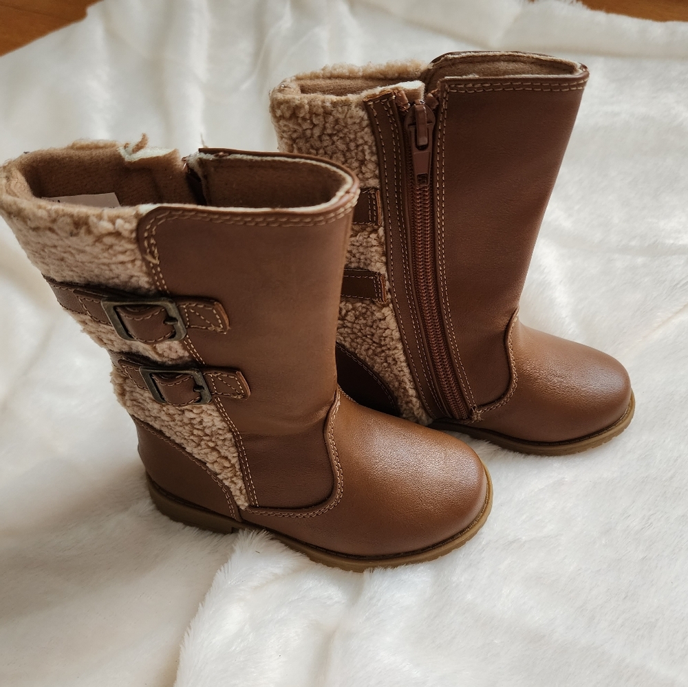 NWOT RACHEL SHOES Toddler Size 6 Brown Boots Sherpa Buckle Fall